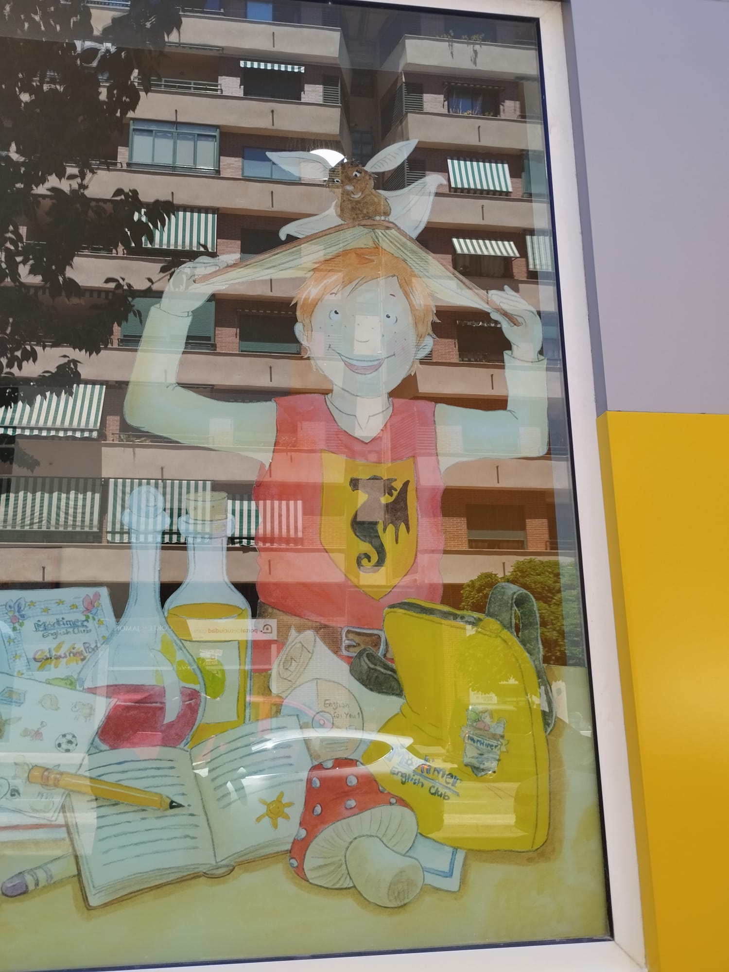 Mortimer Cáceres - Mortimer English Club