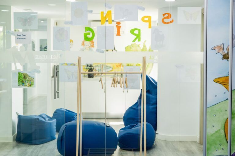 Mortimer Cáceres - Mortimer English Club